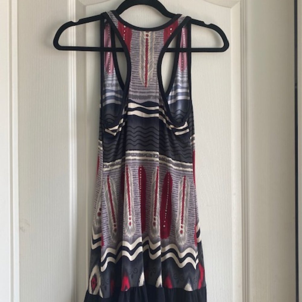 xs native print flapper style dress red and black.